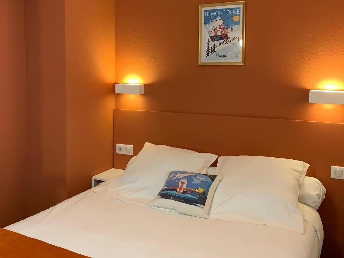 Logis Hotel Le Regis Le Mont-Dore 2*,